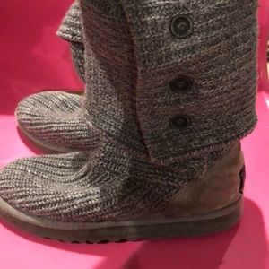Grey comfy ugg boots